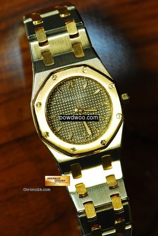 Audemars Piguet Royal Oak Ladies Half-go...
