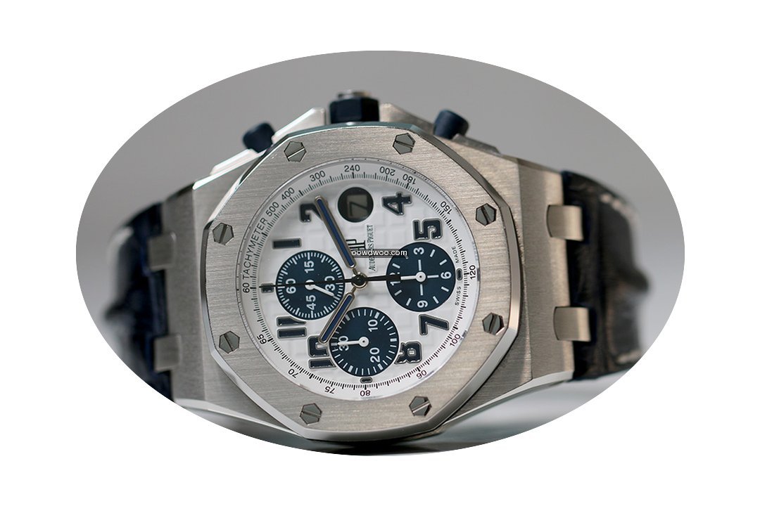 Audemars Piguet Royal Oak Offshore Navy ...