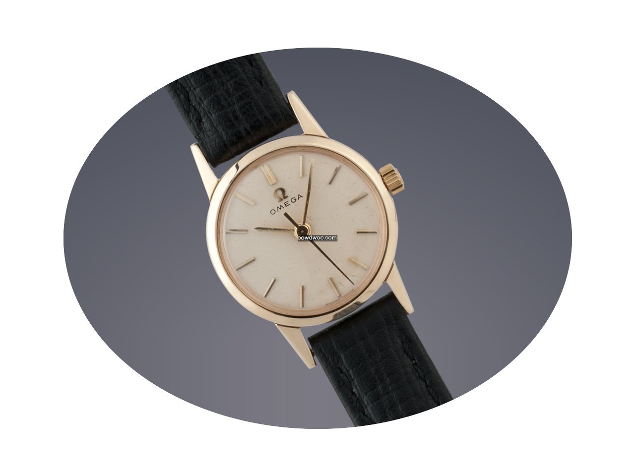 Omega ladies 9ct yellow gold manual watc...