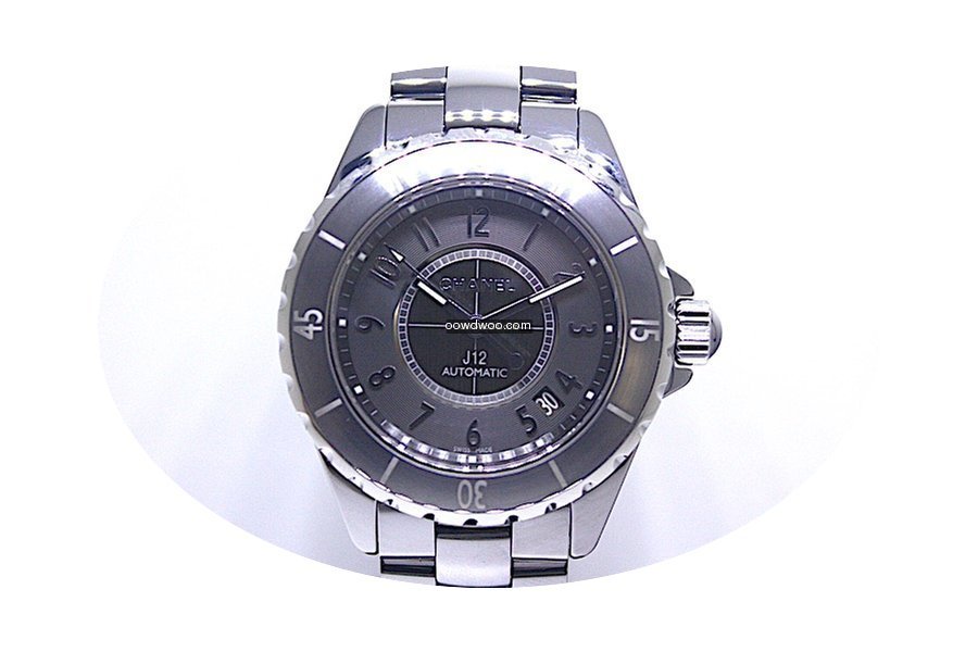 Chanel J12 Chromatic 38mm H2979...