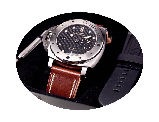 Panerai Luminor Submersible 1950 Left-Ha...