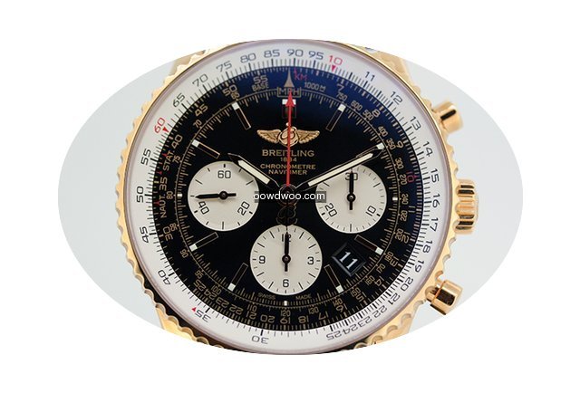 Breitling Navitimer 01 Rosegold...