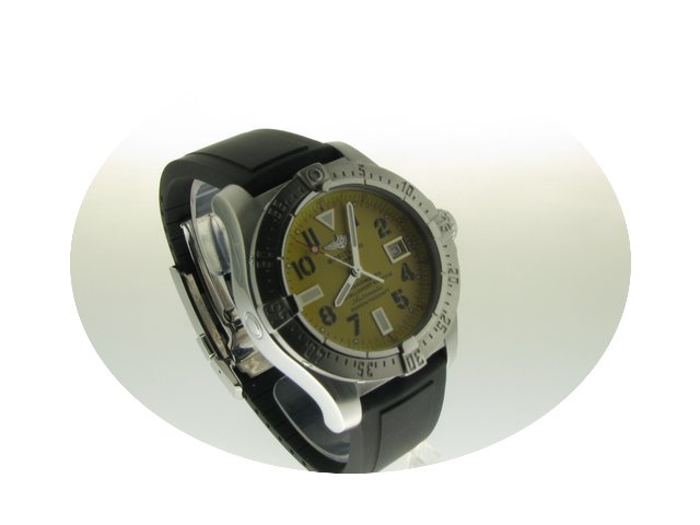 Breitling Avenger Seawolf...