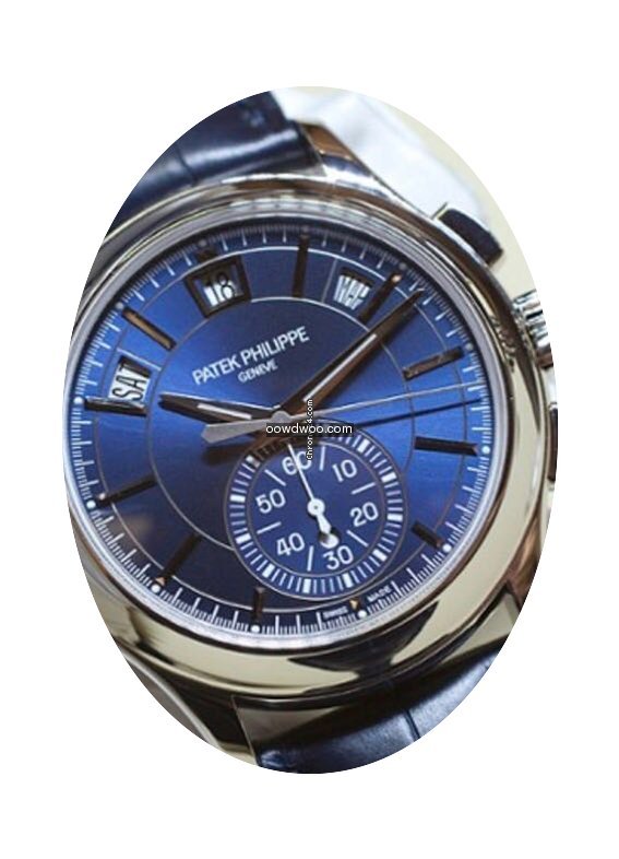 Patek Philippe 5905P-001 Annual Calendar...