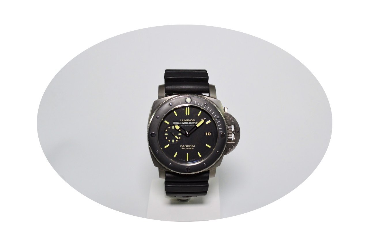 Panerai Luminor Submersible 1950 3 Days ...