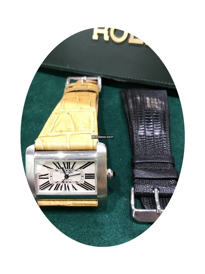 Cartier Tank Divan...