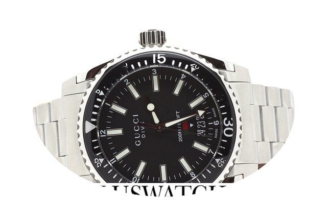 Gucci Dive Black Dial YA136301 T...