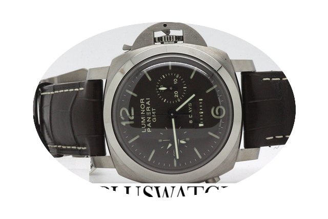 Panerai Luminor GMT 8 Days Titan PAM0031...