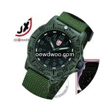 Luminox Recon Point Man Military Watch 8...