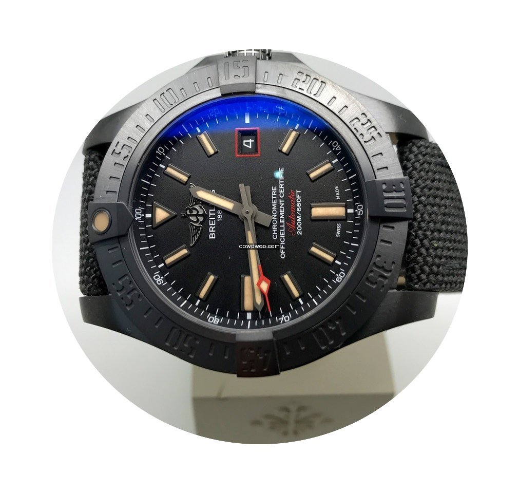 Breitling Avenger Blackbird 44 V1731110/...