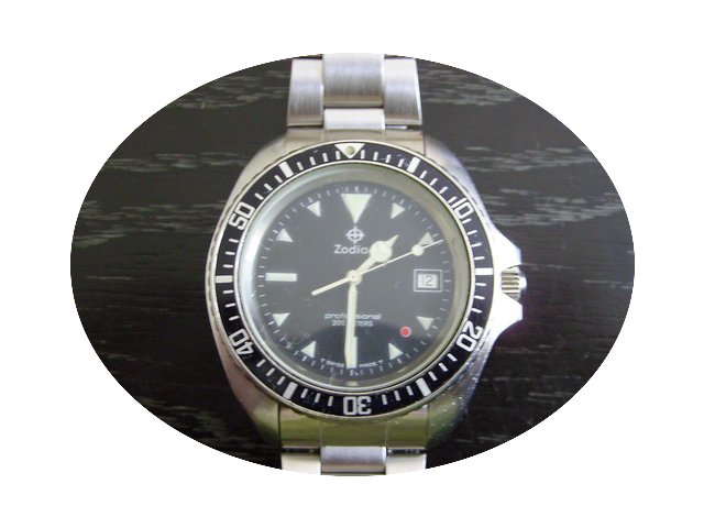 Zodiac Vintage Red Dot Diver...