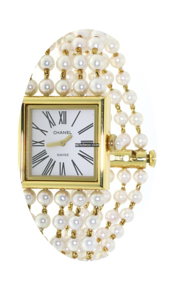 Chanel Perle...