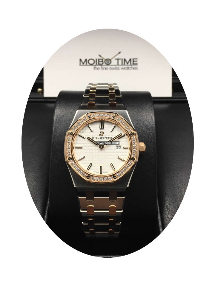 Audemars Piguet 67651SR Royal Oak Two-To...