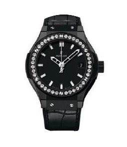 Hublot Classic Fusion Ceramic Black Magi...