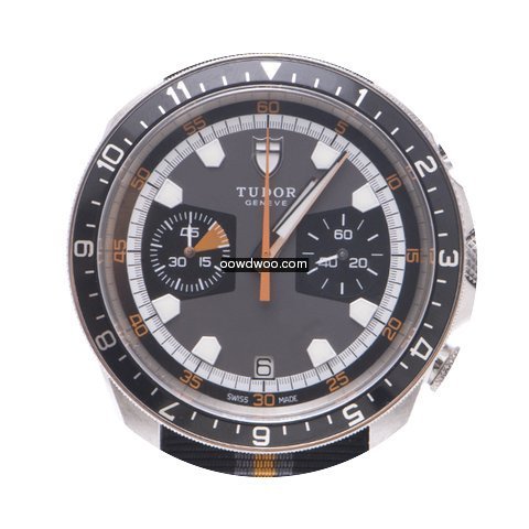 Tudor Heritage Chronograph 70330N...