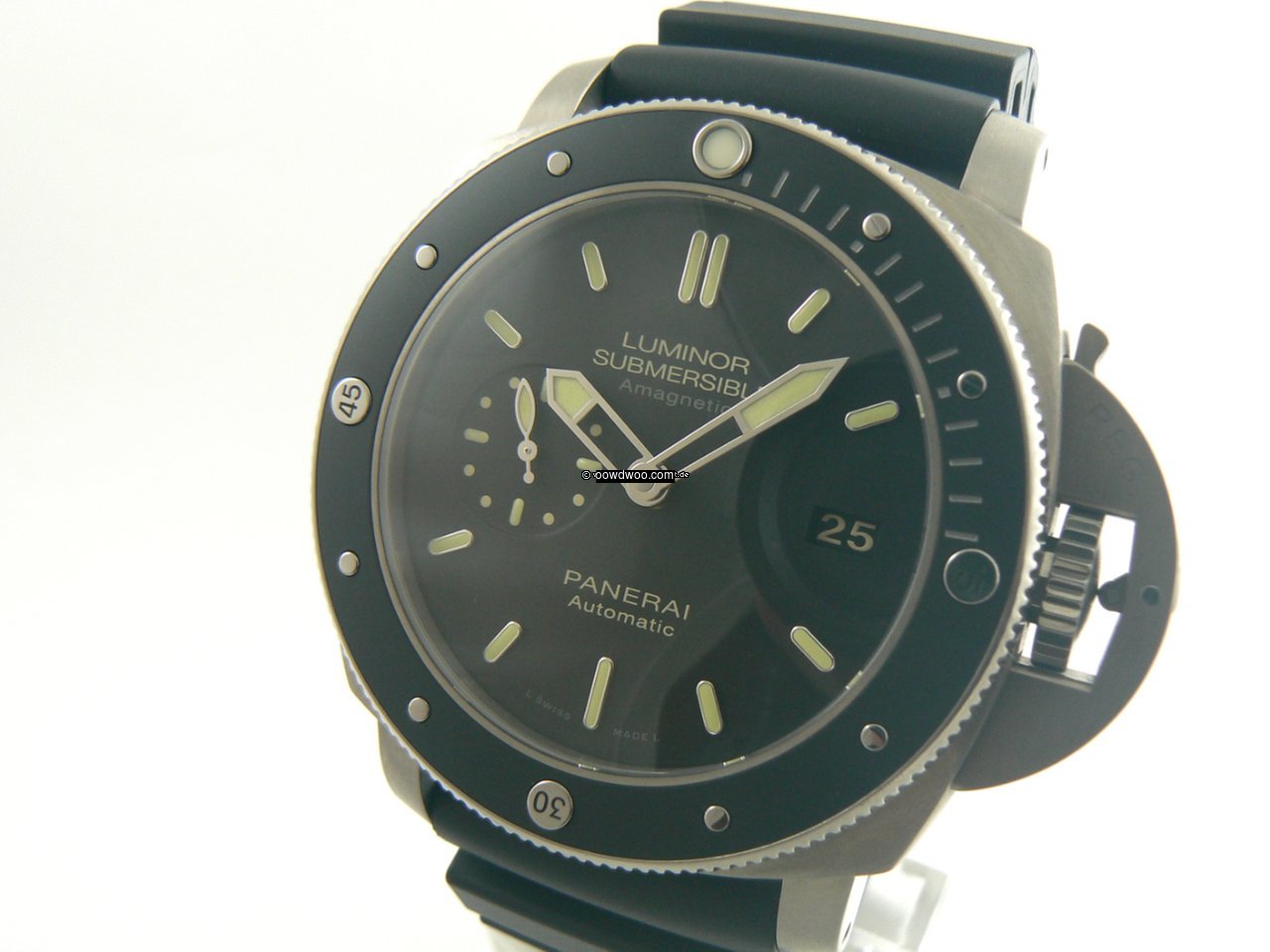 Panerai Luminor Submersible 1950 Amagnet...