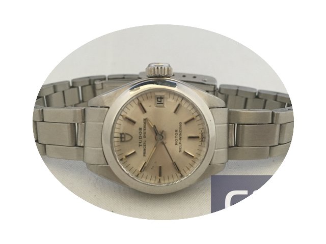 Tudor Lady oysterdate...