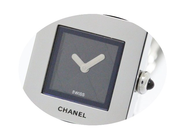 Chanel Matelasse Steel Leather Quartz La...