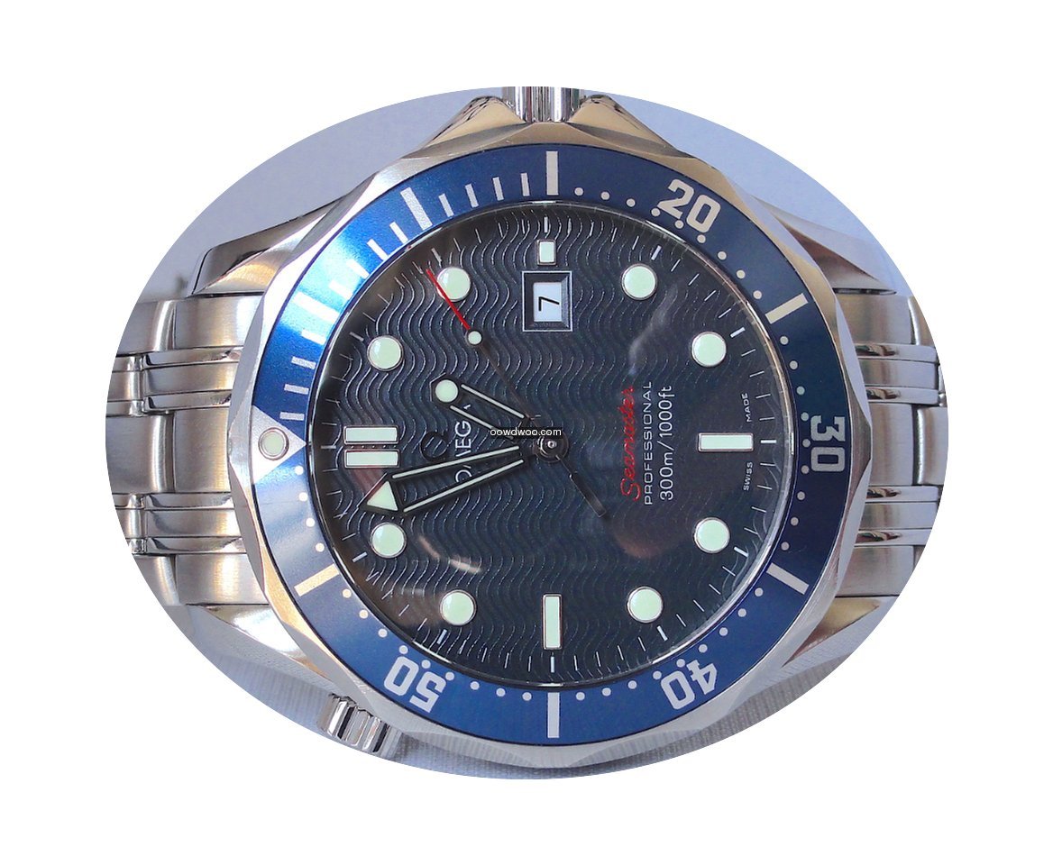 Omega Seamaster 300M Bond Quartz...