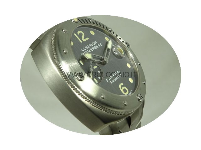 Panerai LUMINOR SUBMERSIBLE PAM106 TITAN...