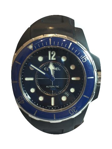 Chanel J12 MARINE...