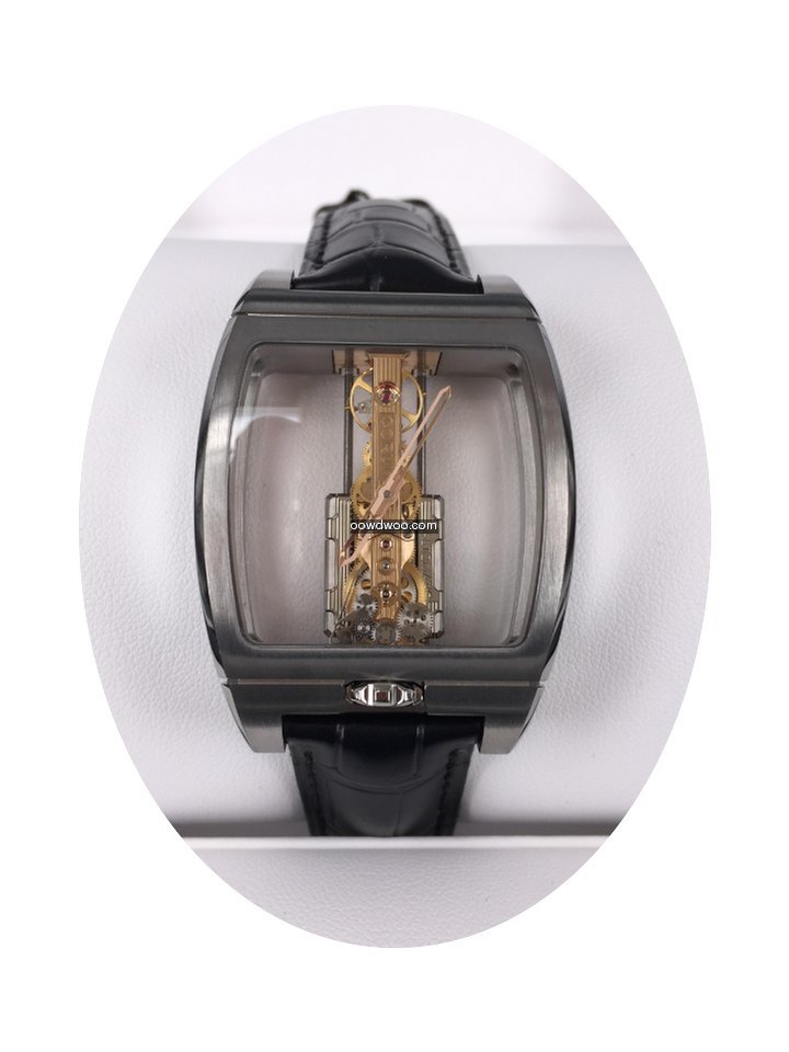Corum Titanium Mr. Golden Bridge...