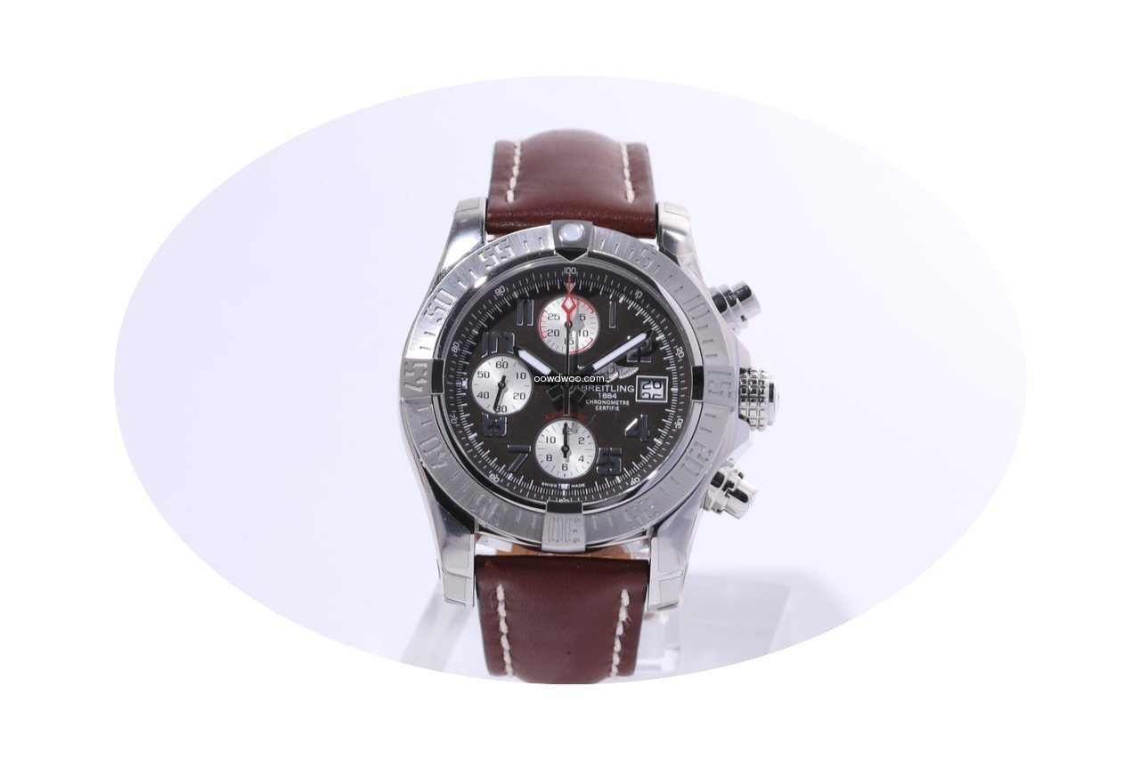Breitling Avenger II...