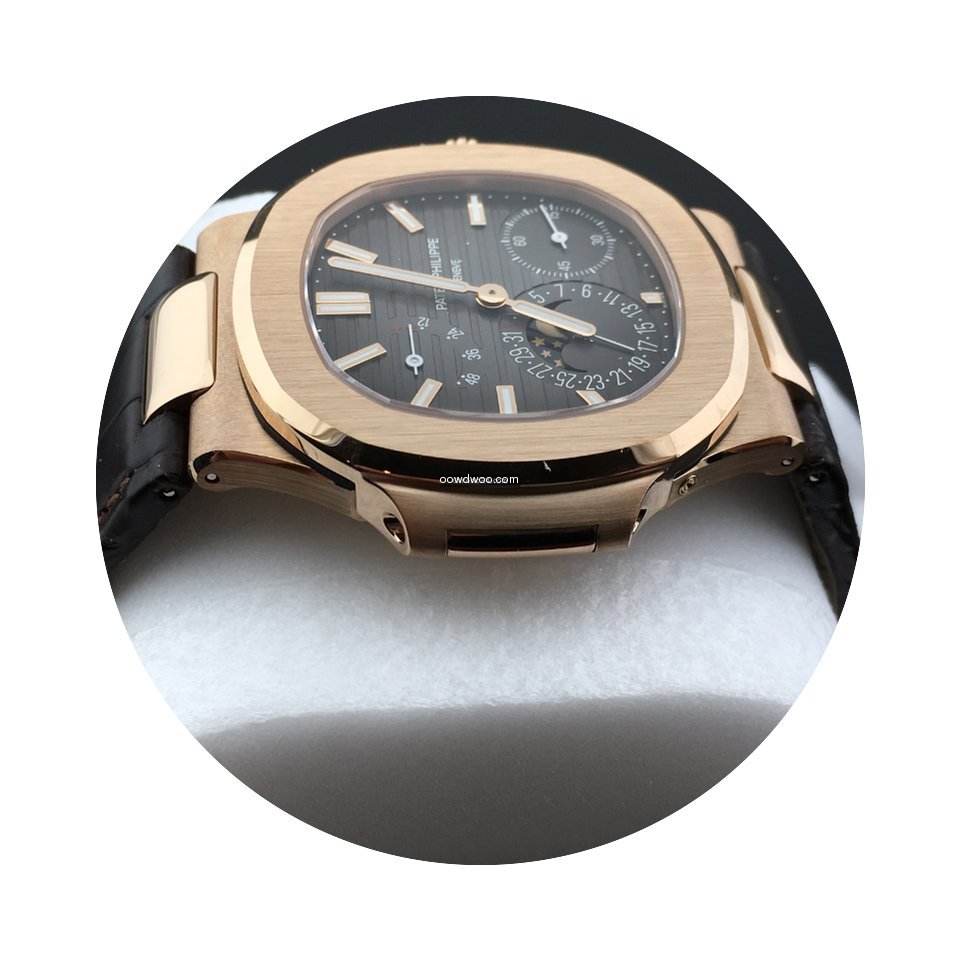 Patek Philippe NAUTILUS 5712 ROSE GOLD N...
