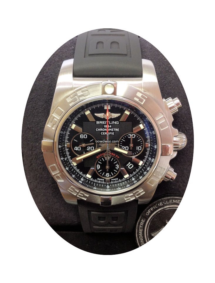 Breitling Chronomat 44 Flying Fish AB011...