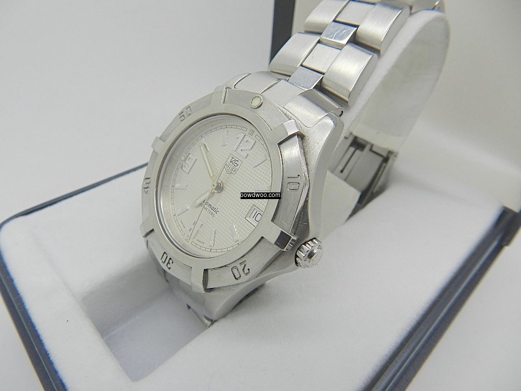 TAG Heuer 2000 SERIES PROFESSIONAL AUTOM...
