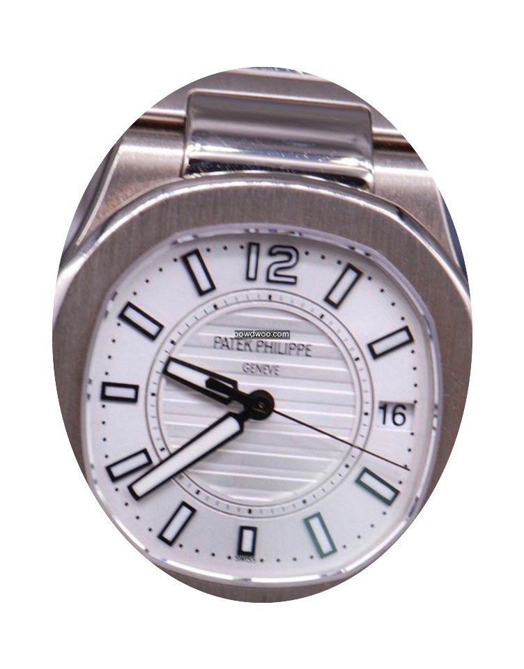 Patek Philippe 7011/1G-001 Nautilus in W...