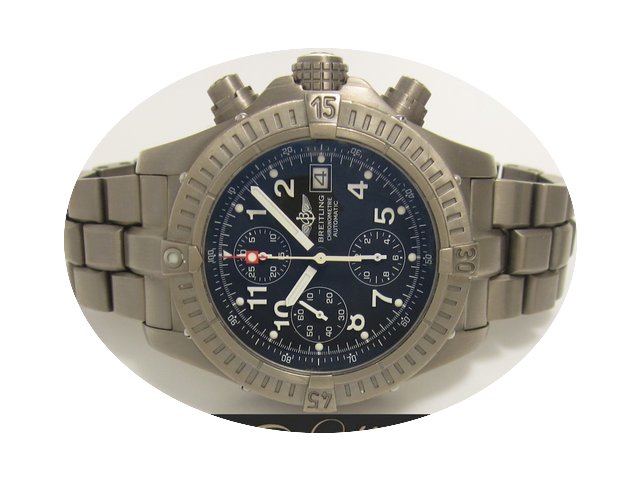 Breitling Avenger Titan...