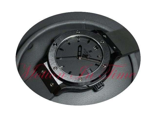 Hublot Classic Fusion Quartz Black Ceram...