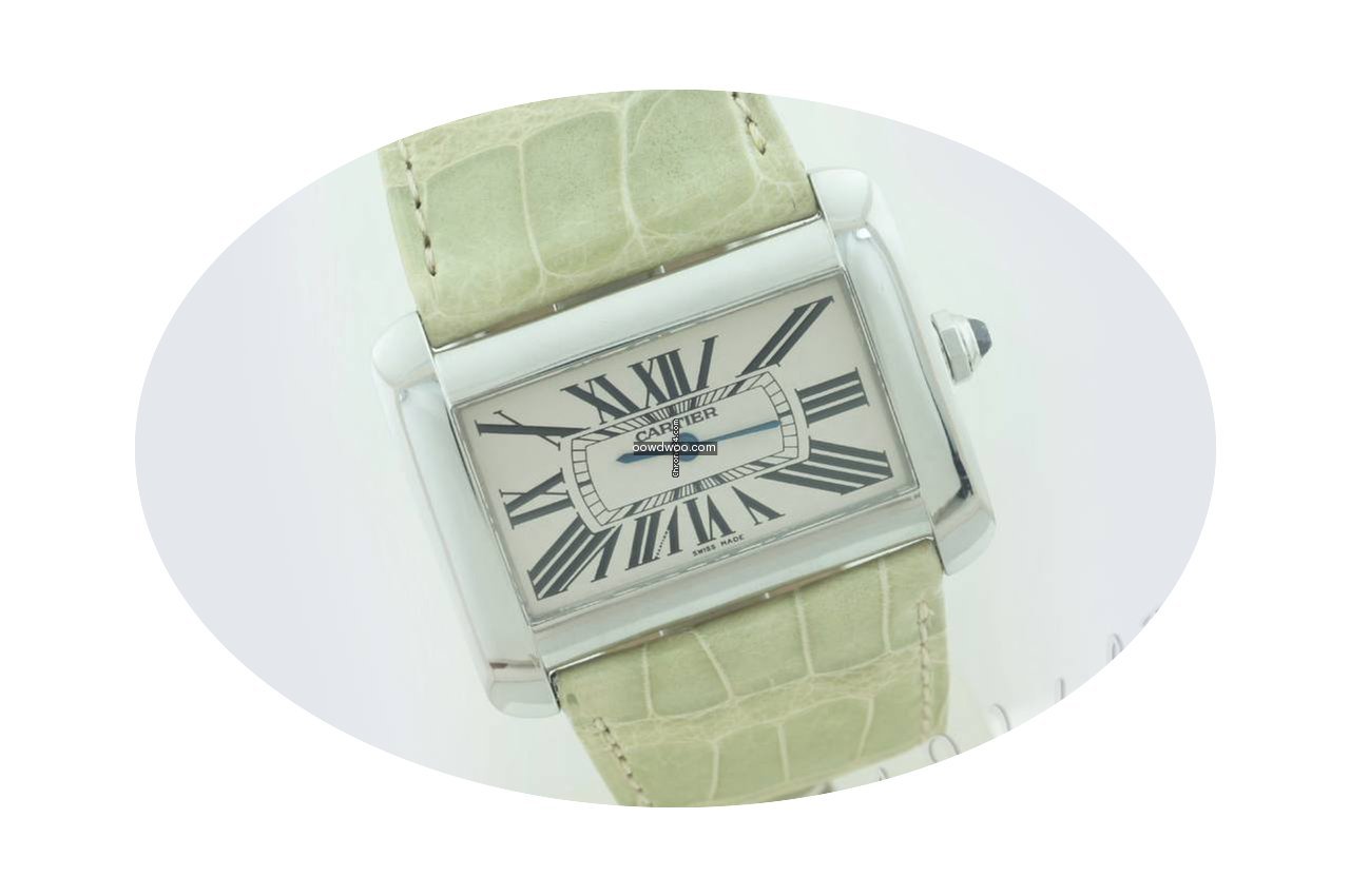 Cartier Tank Divan...