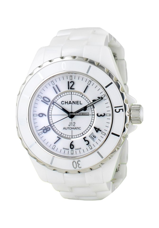Chanel J12 Blanche...