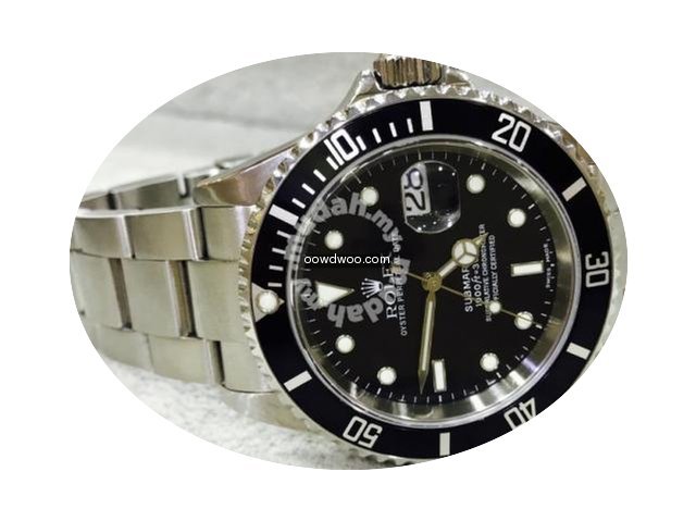 Rolex Submariner Date...