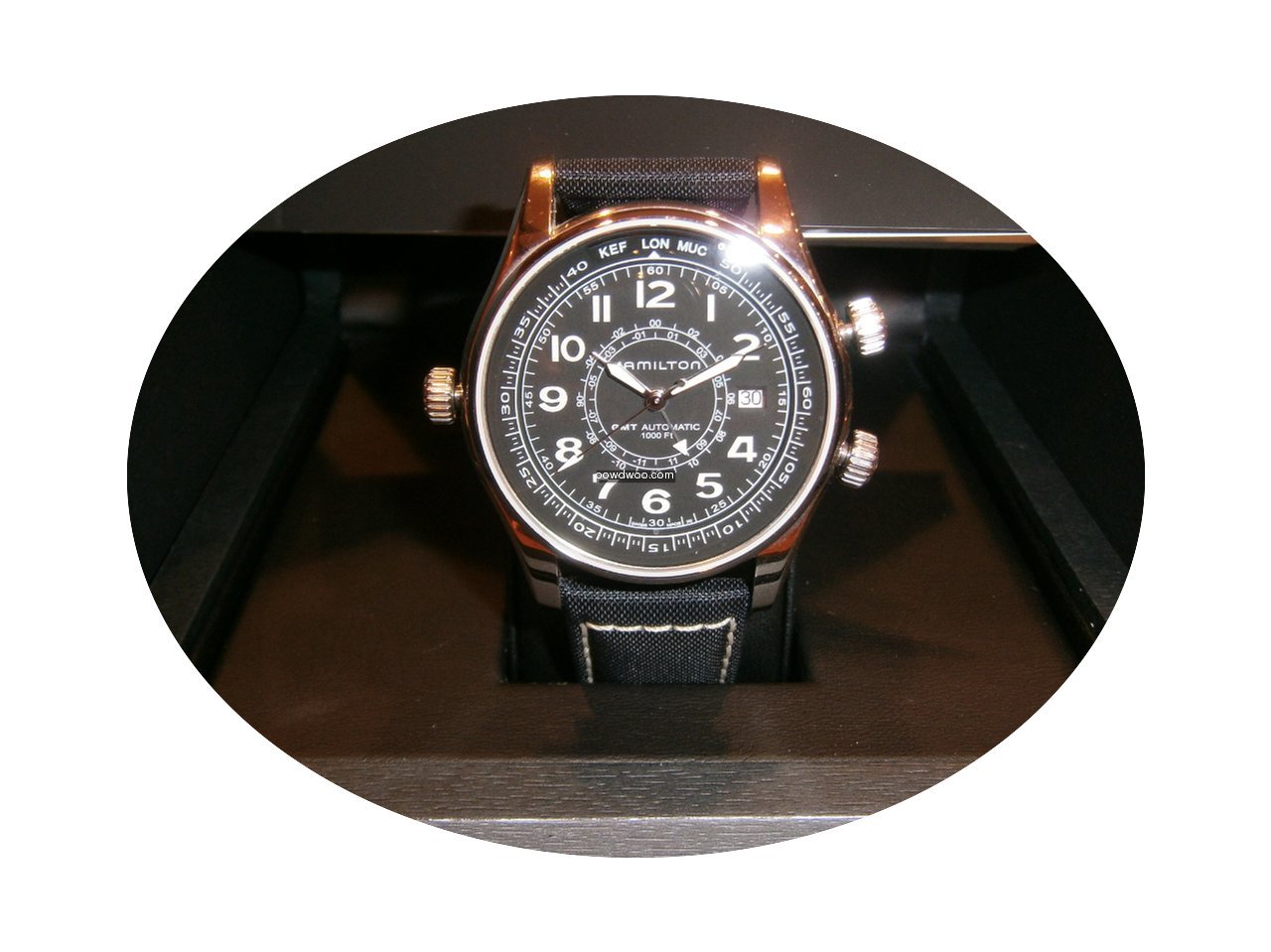 Hamilton Khaki Navy UTC 42mm...
