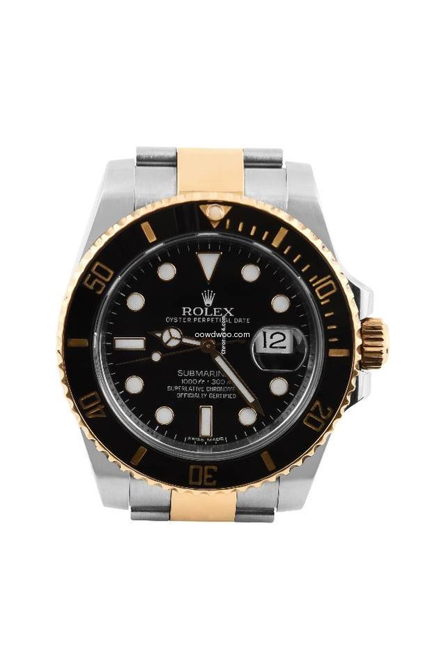 Rolex Submariner Date [Box & Papers]...