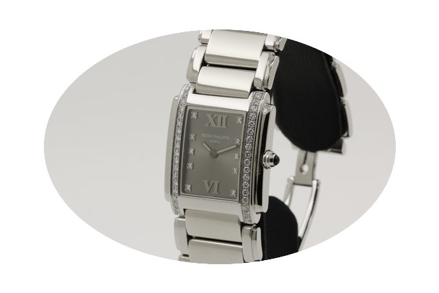 Patek Philippe Twenty-4 in steel / diamo...