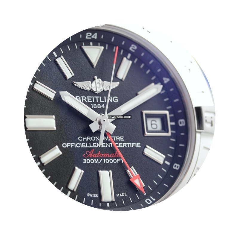 Breitling Avenger II GMT Chronometer 43m...