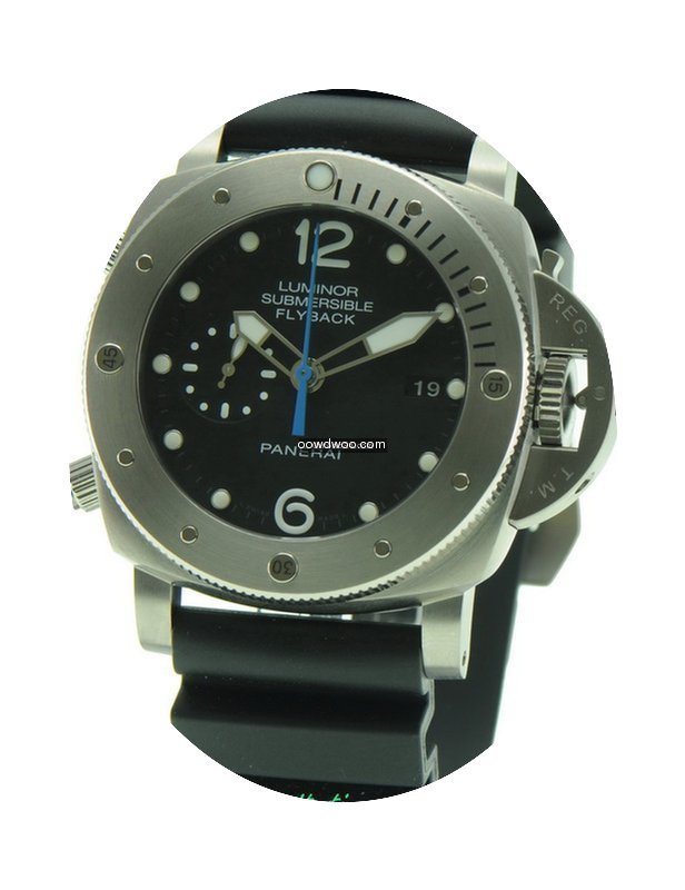 Panerai Luminor Submersible...