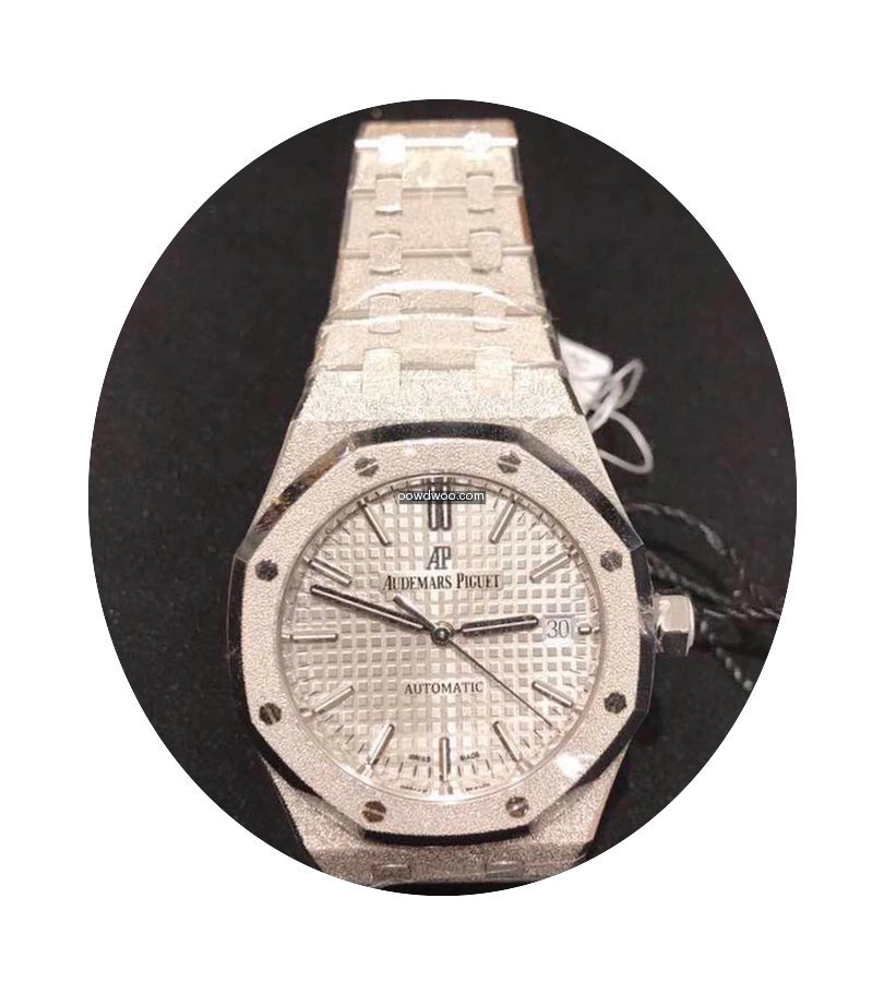 Audemars Piguet Royal Oak Frosted Gold...