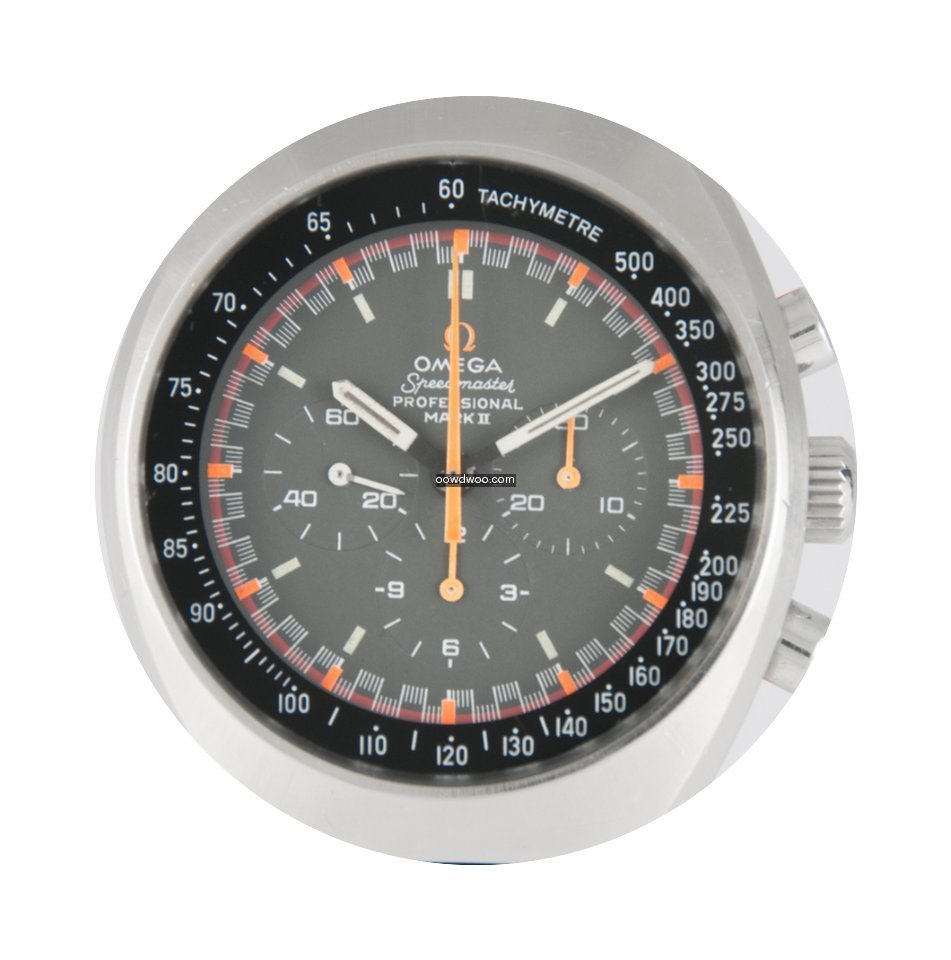 Omega Speedmaster Racing Mark II Chronog...