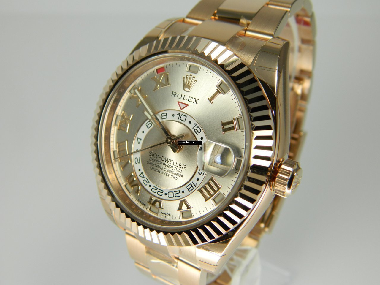 Rolex Sky-Dweller Rosegold /Sundust   20...