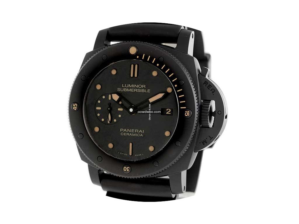 Panerai LUMINOR SUBMERSIBLE CERAMICA...