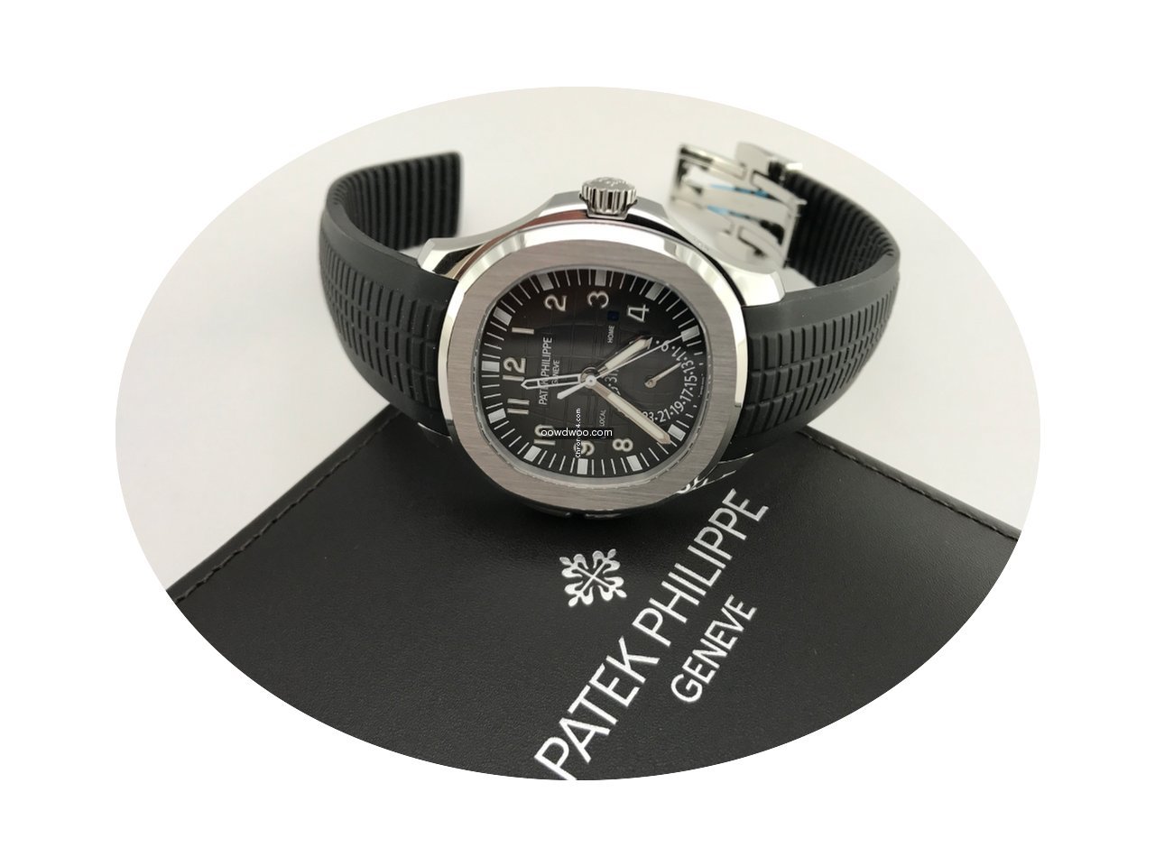 Patek Philippe Aquanaut Travel Time 5164...